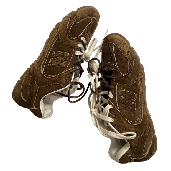 New Balance x Miu Miu 530 SL Suede Sneakers in Cinnamon - Picture 8 of 11